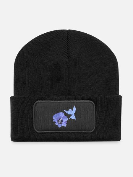 geschenke mit kolibris, Kolibrisilhouette Hibiskus - Recycelte Patch Beanie - Schwarz