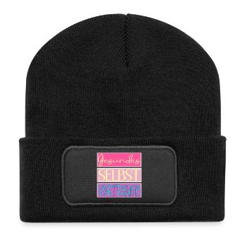 Gesundes Selbstvertrauen - SELBSTBEWUSSTSEIN - Recycelte Patch Beanie - Schwarz - Vorne