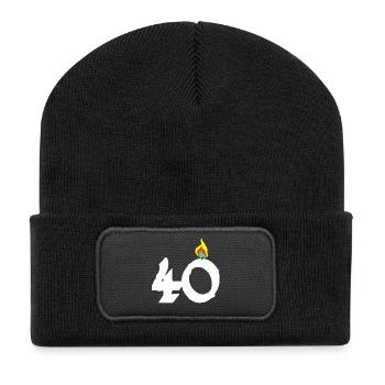 für männer, 40 mit flamme - Recycelte Patch Beanie - Schwarz - Vorne