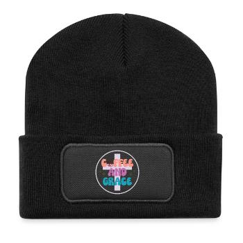 Kaffee und Gnade Motiv Design - Recycelte Patch Beanie - Schwarz - Vorne