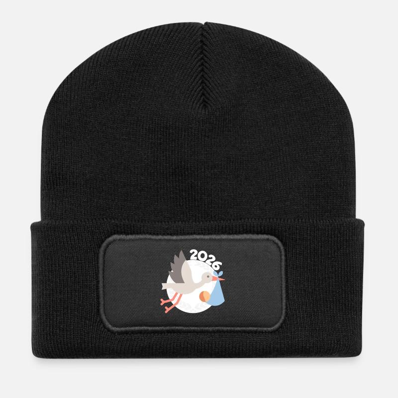 Storch mit Baby 2026 - Recycelte Patch Beanie - Schwarz