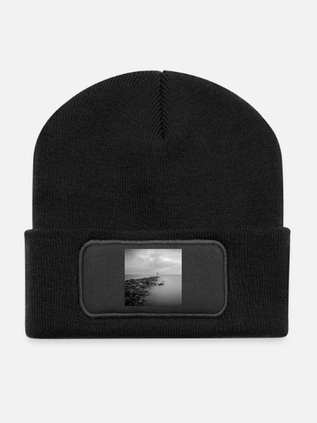 Wellenbrecher Nordsee Büsum Dithmarschen Poster - Recycelte Patch Beanie - Schwarz