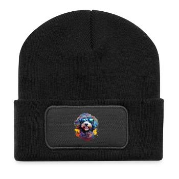 Kleinpudel mit Sonnenbrille - Recycelte Patch Beanie - Schwarz - Vorne