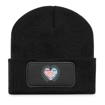 Herzschlag: Mama, Papa & Baby Design - Recycelte Patch Beanie - Schwarz - Vorne