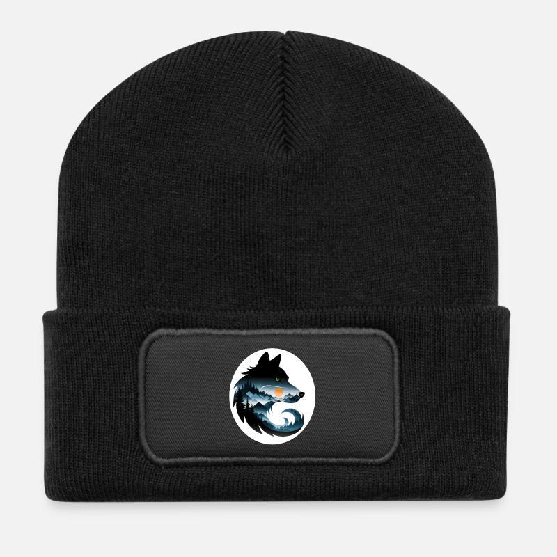 Wolf Landschaft - Recycelte Patch Beanie - Schwarz