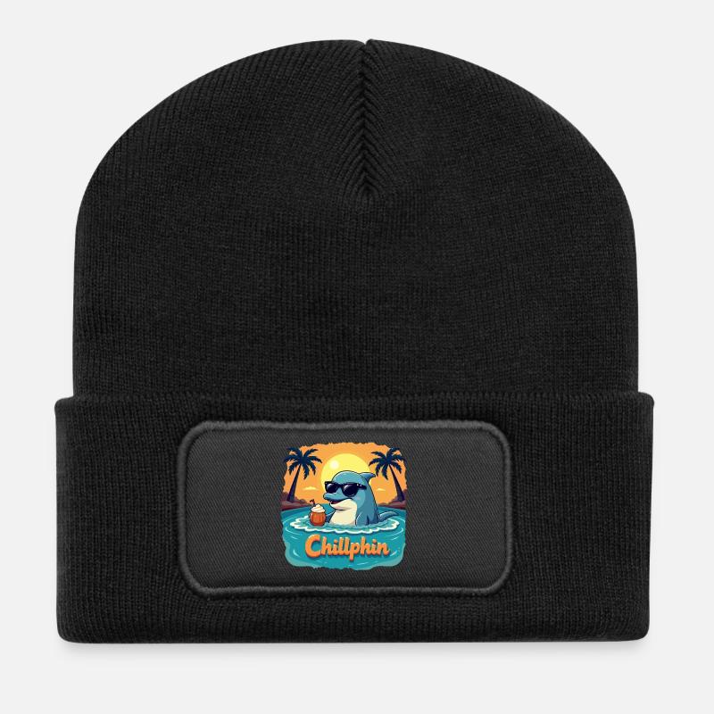 Chillphin – Entspann dich wie ein Delfin - Recycelte Patch Beanie - Schwarz