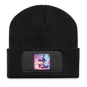 Skurriler mystischer Waschbär im Candyland - Recycelte Patch Beanie - Schwarz - Vorne