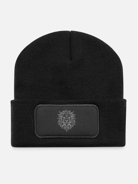 Majestätischer Löwenkopf mit blauen Augen - Recycelte Patch Beanie - Schwarz