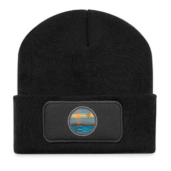 Sonnenuntergang am Wasser - Recycelte Patch Beanie - Schwarz - Vorne
