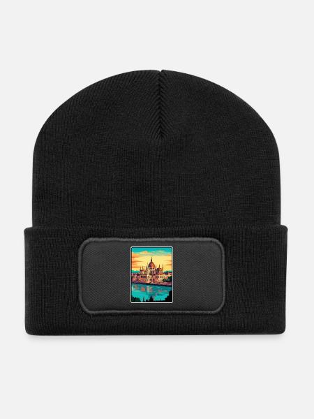 Budapest Ungarn Parlament Vintage Reiseposter - Recycelte Patch Beanie - Schwarz
