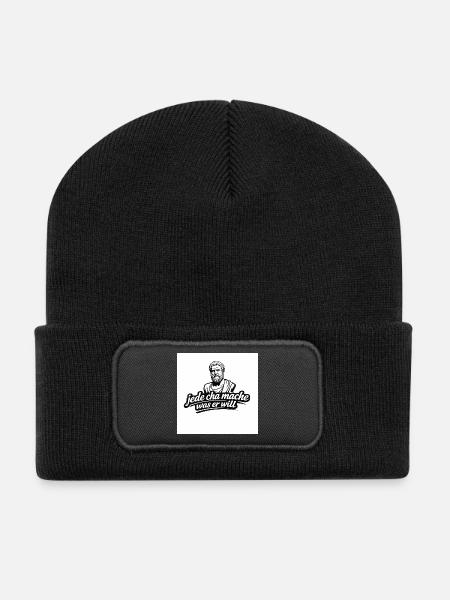 Jede Cha Mache Was Er Will - Recycelte Patch Beanie - Schwarz
