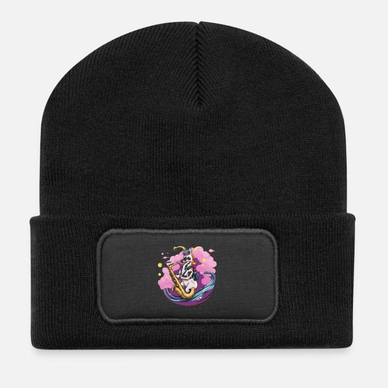 Licorne au saxophone dans la magie du brouillard - Beanie recyclé à patch - noir