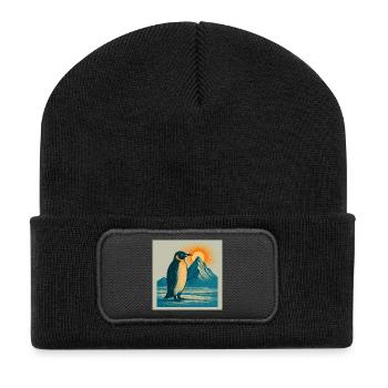 Pinguin im Sonnenaufgang am Bergmeer - Recycelte Patch Beanie - Schwarz - Vorne