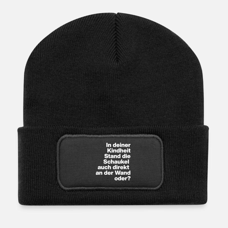 SCHAUKEL AN DER WAND, DUMM, SARKASMUS, FRECH - Recycelte Patch Beanie - Schwarz