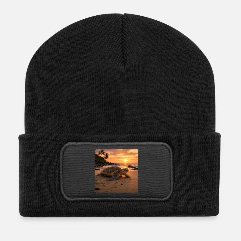 Sonnenuntergangs-Meeresschildkröte - Recycelte Patch Beanie - Schwarz