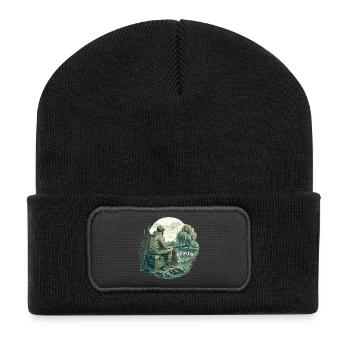 Hooked on Silence / Für Angelbegeisterte - Recycelte Patch Beanie - Schwarz - Vorne