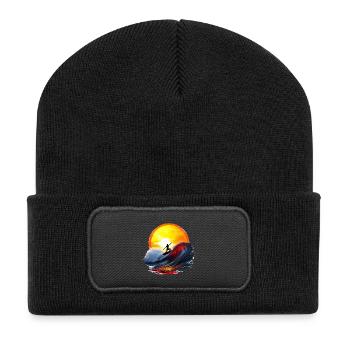 Surfen bis in den Sonnenuntergang - Recycelte Patch Beanie - Schwarz - Vorne