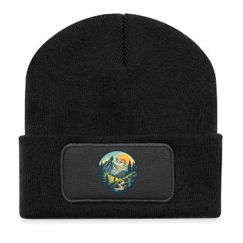 Bergwanderer im Sonnenuntergang - Recycelte Patch Beanie - Schwarz - Vorne