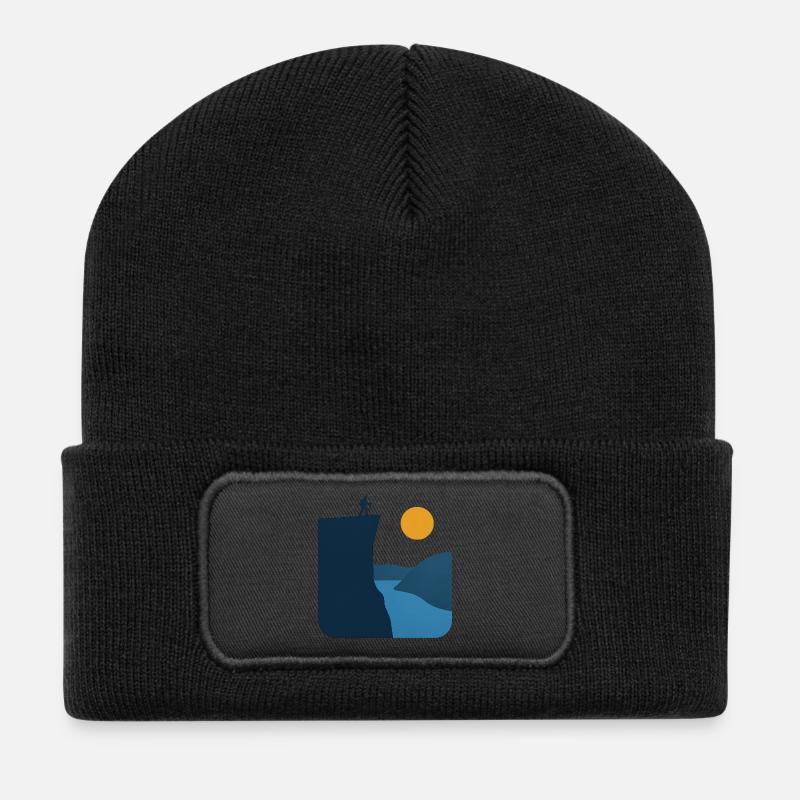 Preikestolen – Norwegisches WahrzEichen - Recycelte Patch Beanie - Schwarz