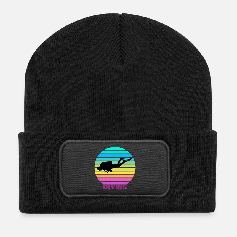 Diving Retro - Recycled Patch Beanie - black
