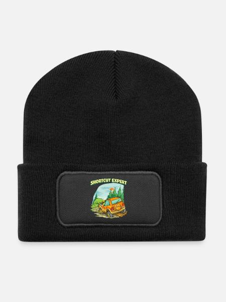 Shortcut-Experten für Retro-Offroad-Humor - Recycelte Patch Beanie - Schwarz
