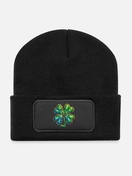 Vierblättriges Kleeblatt - Recycelte Patch Beanie - Schwarz