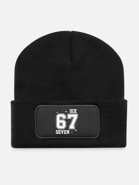 67 - Six Seven SixSeven 6-7 - Recycelte Patch Beanie - Schwarz