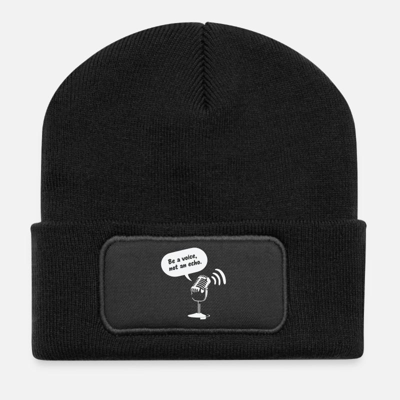 Be a Voice, Not an Echo - Recycelte Patch Beanie - Schwarz