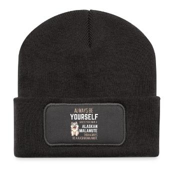 Sei immer du selbst, außer Alaskan Malamute - Recycelte Patch Beanie - Dunkelgrau - Vorne