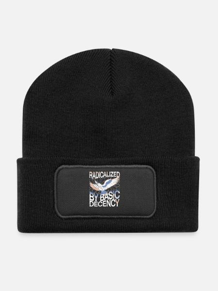 Radicalized by Basic Decency Statement Kunst - Recycelte Patch Beanie - Schwarz