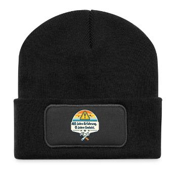 40 Jahre Erfahrung, 0 Jahre Geduld - Recycelte Patch Beanie - Schwarz - Vorne