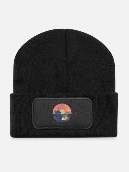 Flaschenpost / Segelboot / Segeln - Recycelte Patch Beanie - Schwarz