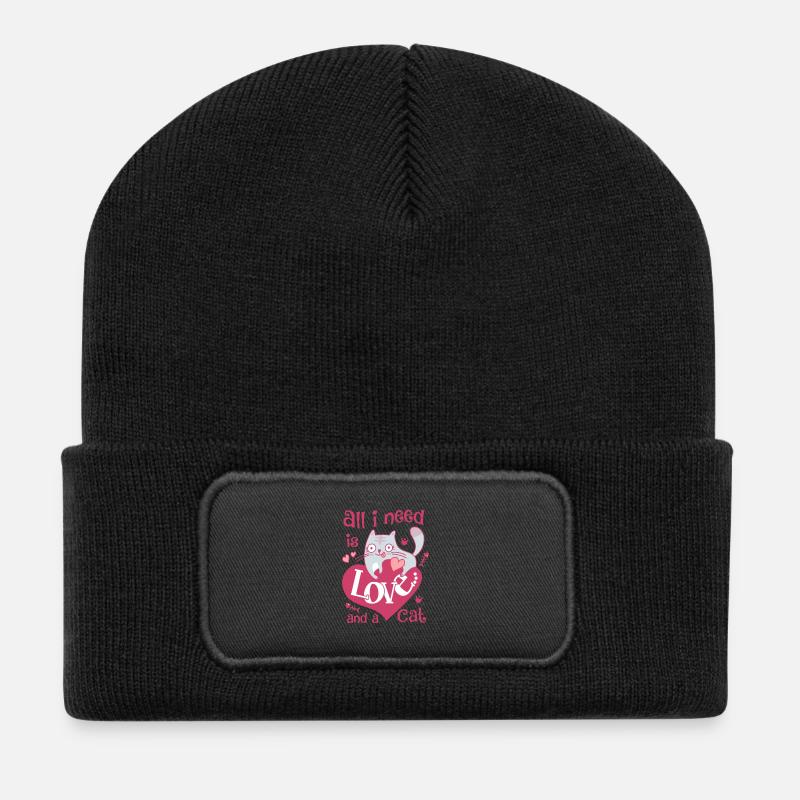 All I need is love and a cat - Recycelte Patch Beanie - Schwarz