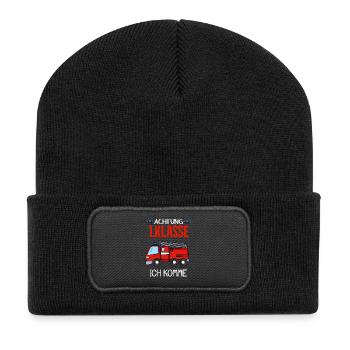 Einschulung 1 Klasse Feuerwehr Schulkind - Recycelte Patch Beanie - Schwarz - Vorne