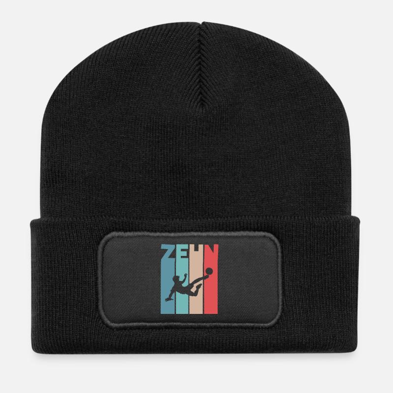 Fußball 10 Jahre Kinder Kindergeburtstag - Recycelte Patch Beanie - Schwarz