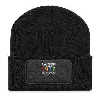 1977 - Jahrgang 1977 - Fantastisch seit 1977 - Recycelte Patch Beanie - Schwarz - Vorne