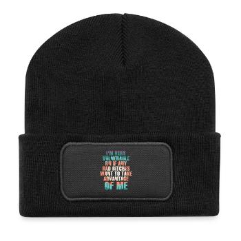 I'm Very Vulnerable RN - Recycelte Patch Beanie - Schwarz - Vorne