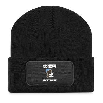 Müde Spruch lustig Schlafen Ausschlafen Faul - Recycelte Patch Beanie - Schwarz - Vorne