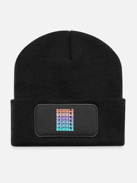 Mitglied der Schulz-Familiengruppe - Recycelte Patch Beanie - Schwarz