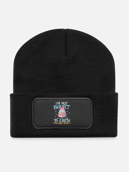 i m not short i m just more down to earth owl - Recycelte Patch Beanie - Schwarz