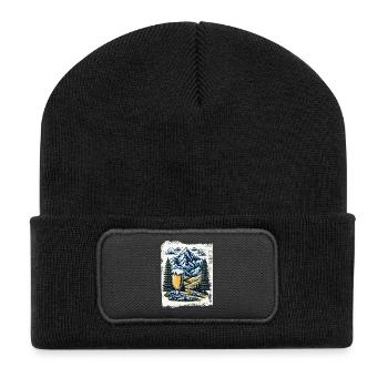 Bergpanorama mit Bierglas - Recycelte Patch Beanie - Schwarz - Vorne