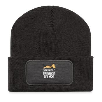 Funny Giraffe Teeth Brushed Good Night Saying - Recycled Patch Beanie - dark grey - Front