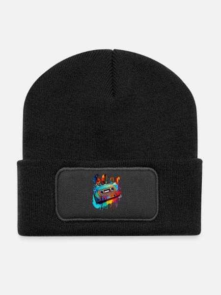 MUSIKKASETTE 60er - Recycelte Patch Beanie - Schwarz