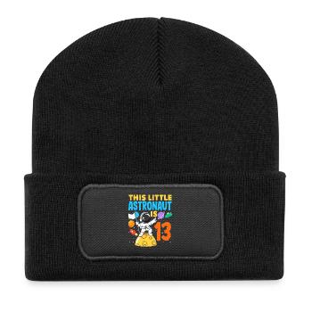 Ce petit astronaute aura 13 ans - Beanie recyclé à patch - noir - Devant