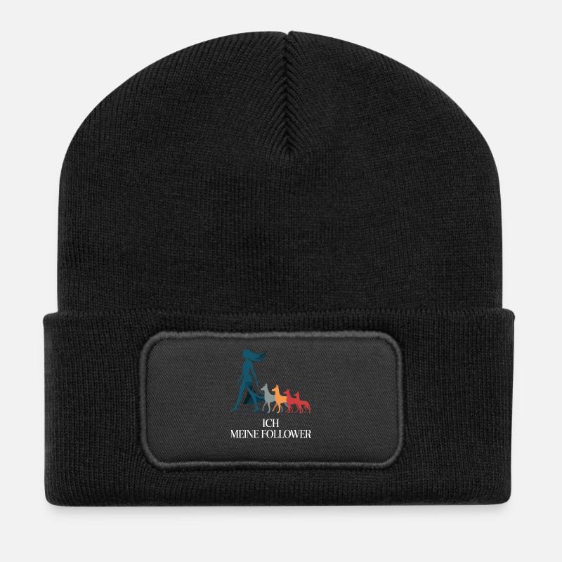 Ich & meine Follower – Hundehumor Design - Recycelte Patch Beanie - Schwarz