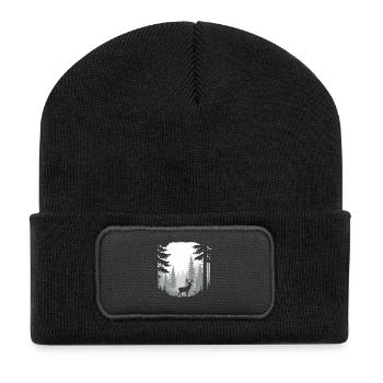 Hirsch in der Waldjagdszene Naturstimmung - Recycelte Patch Beanie - Schwarz - Vorne