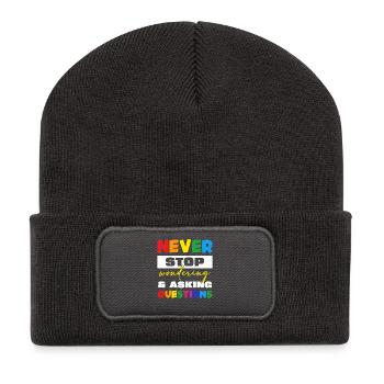 Never stop asking questions - Recycled Patch Beanie - dark grey - Front