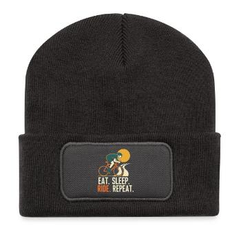 Chevaucher. Manger. Dormir. Répéter. - Beanie recyclé à patch - charbon - Devant