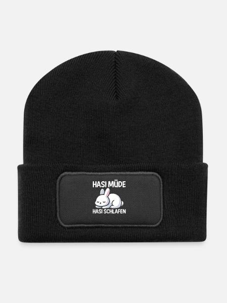 Shlafshirt Hase Hasi Müde Hasi Schlafen - Recycelte Patch Beanie - Schwarz