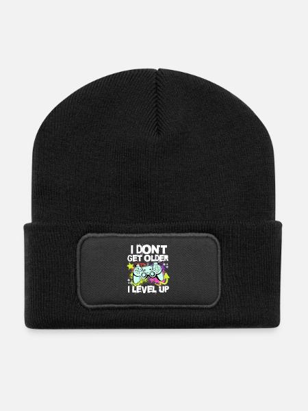 Ich Level Up statt älter zu werd– Controller Motiv - Recycelte Patch Beanie - Schwarz